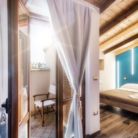 Palazzo Eugenia Suites Vasto Buitenkant foto