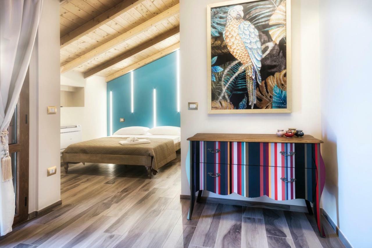 Palazzo Eugenia Suites Vasto Buitenkant foto